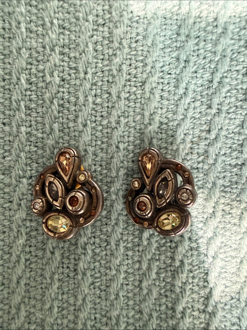 Vintage-Inspired Multi-Stone Clip Earrings in Bronze and Champagne